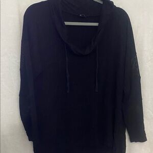 CABLE & Gauge black pullover